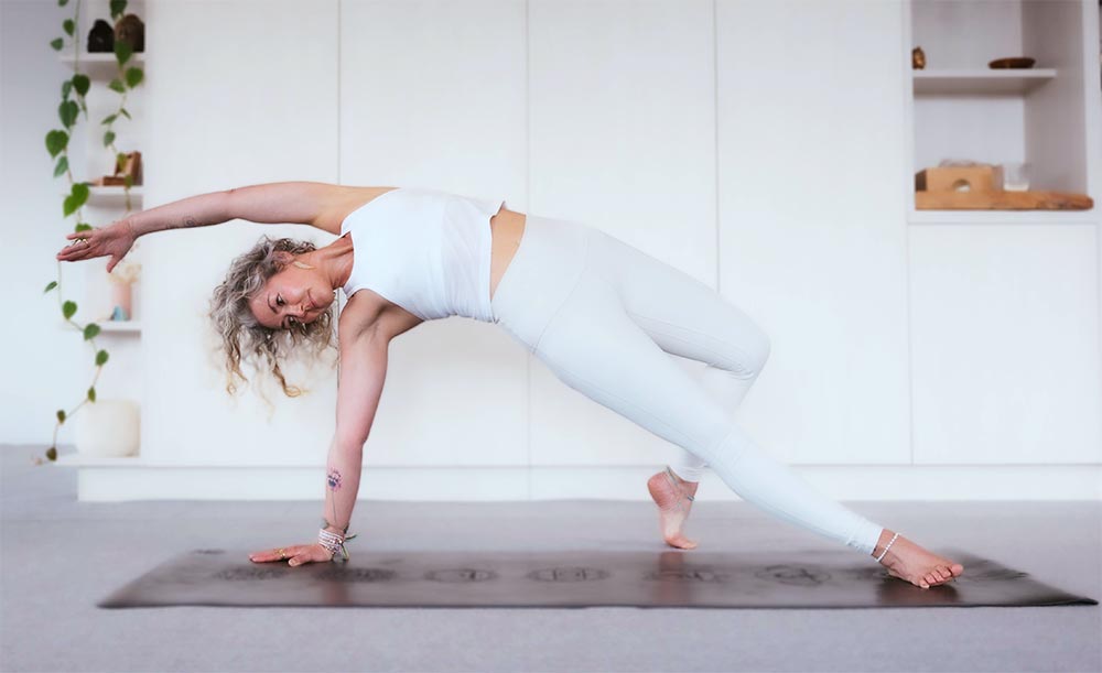 michelle allen yoga stretch